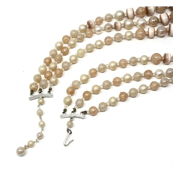 Vintage Triple Strand Pink Taupe Pearl Bead Necklace Made in Japan 16" - Hey Viv - Picture 3 of 5